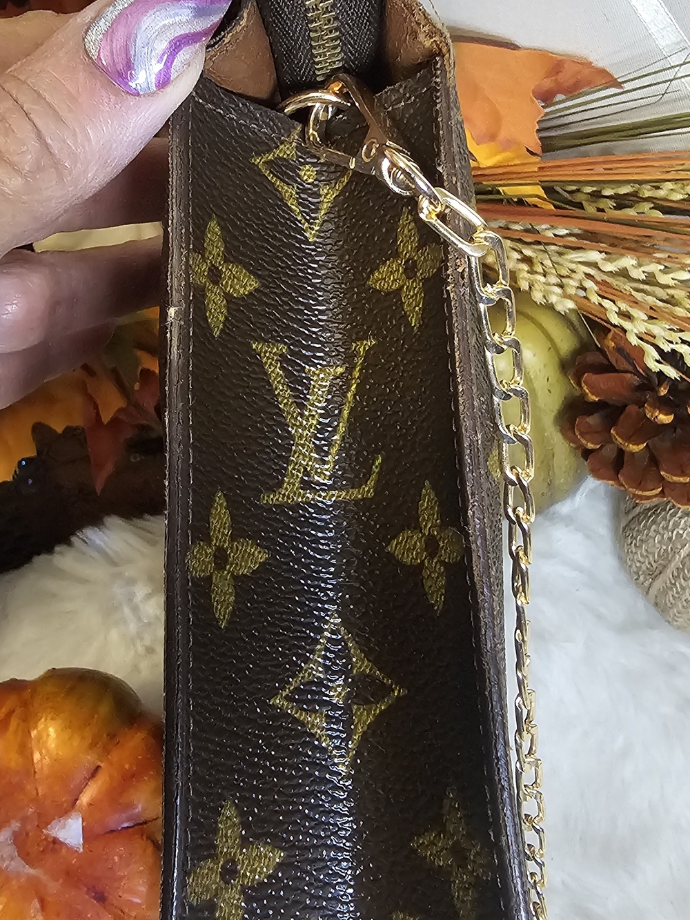 Louis Vuitton Monogram Toiletry Pouch 26 With COA - Picture 7 of 16